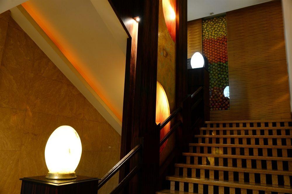 Base-Sanlitun Serviced Apartment Peking  Buitenkant foto
