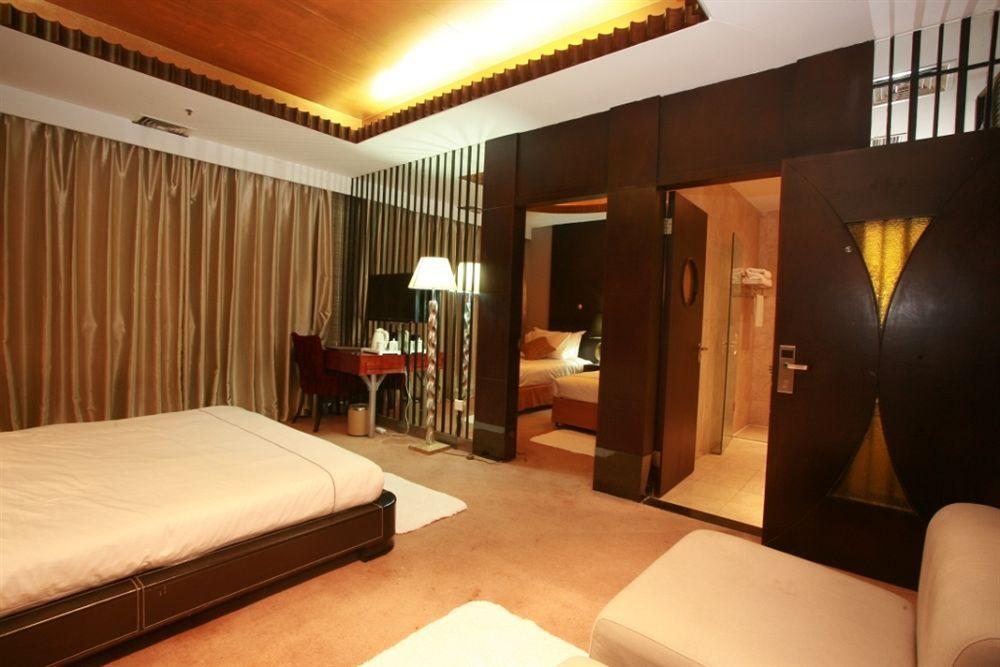 Base-Sanlitun Serviced Apartment Peking  Buitenkant foto